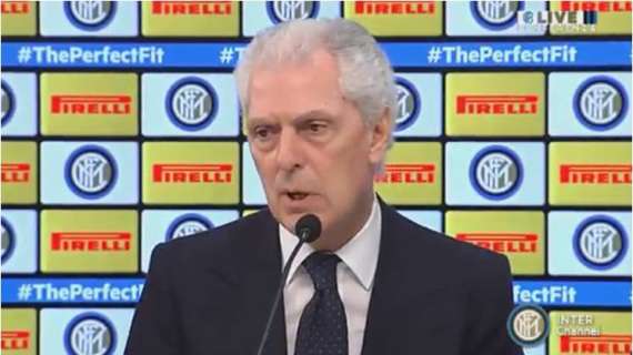 Tronchetti Provera: "Questa è un'unione di valori". Poi scherza: "ET mi ha detto che compra solo campioni"