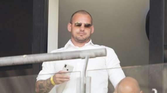 Sneijder: "Non escludo di fare l'allenatore. Forma fisica? Posso dire che è successo qualcosa al mio corpo"