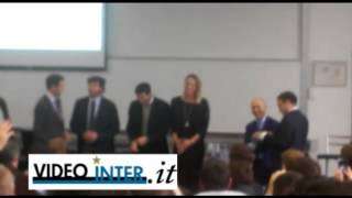 VIDEO - Javier Zanetti in Bocconi, ovazione degli studenti. Inevitabile il coro per il vice-presidente! 