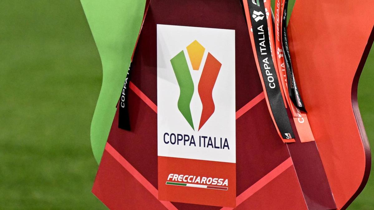 Coppa Italia, Ressentia firma le sculture con le maglie di Lazio e Inter