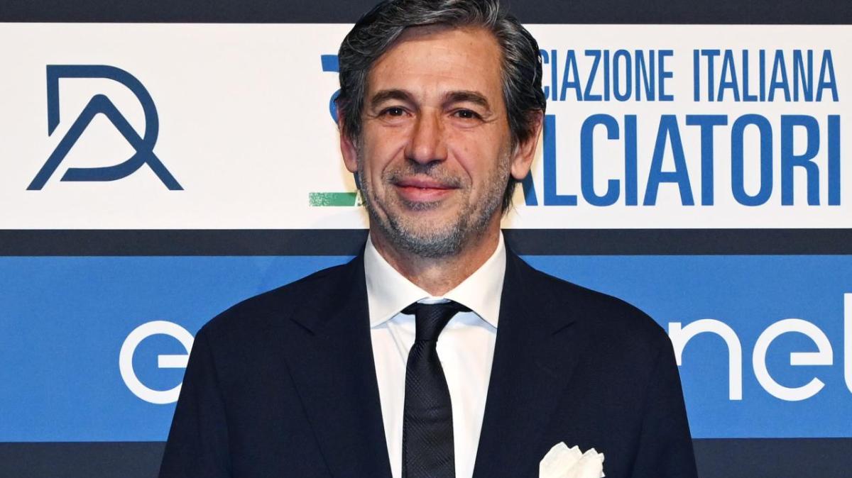 Albertini: "Il richiamo di Leao sul derby? Ai miei tempi non ce n'era bisogno. Se vince il Milan..."