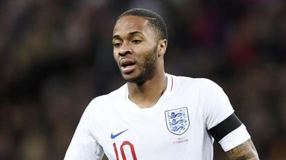 Razzismo negli stadi, Sterling: "La nostra società deve crescere"