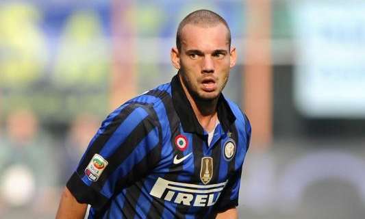 Sneijder e il terremoto: "Ho tremato! Che accade?"