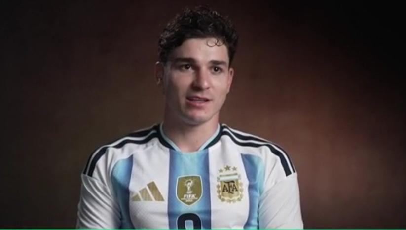 Julian Alvarez: "Io e Lautaro in competizione, ma per me è un piacere"