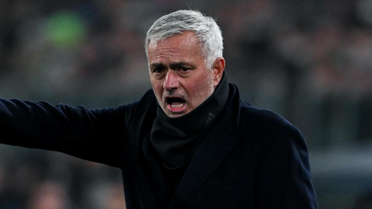 Mourinho stronca i rumors: "Real Madrid? Non ho parlato con nessuno"