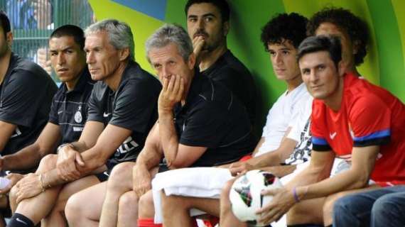 Per Javier Zanetti compleanno con... beach volley!