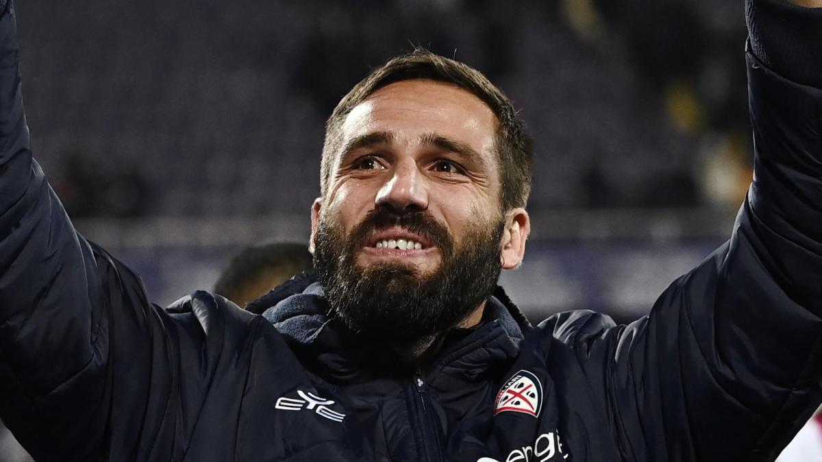 Qui Cagliari - Rossoblu subito al lavoro per il match con l'Inter. Personalizzato per Pavoletti