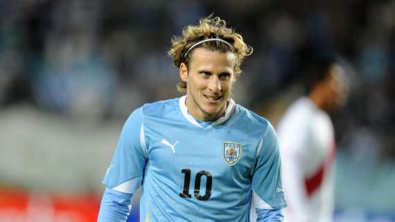 L'ag. di Forlán: "Per Eto'o è tutto fermo, se parte l'Inter va su Diego"