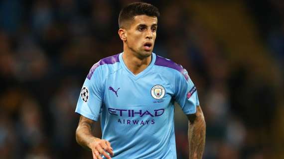 CdS - Cancelo torna all'Inter: l'esterno entra nella triangolazione con Semedo (al Man. Cty) e Lautaro (al Barcellona)