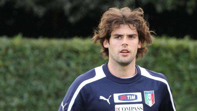 Il ds della Sampdoria: "Poli al Milan? Chi lo vuole..."