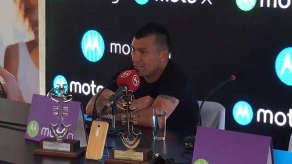 Medel: "Un 2015 indimenticabile per me. Con l'Inter scendo sempre in campo, dobbiamo migliorare però..."