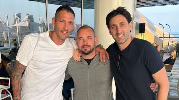 Tre  tripletisti  al Mondiale: Materazzi scherza con i followers pubblicando la foto con Milito e Sneijder