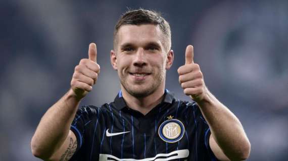 Podolski fa l'in bocca al lupo via Twitter all'Inter
