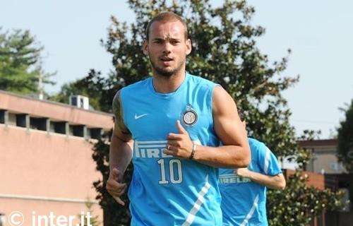 Wesley Sneijder nell&#039;allenamento odierno