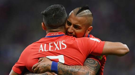 Vidal-Sanchez finalmente insieme: nove anni dopo il no del Barça ad Arturo, Conte unisce i due cileni