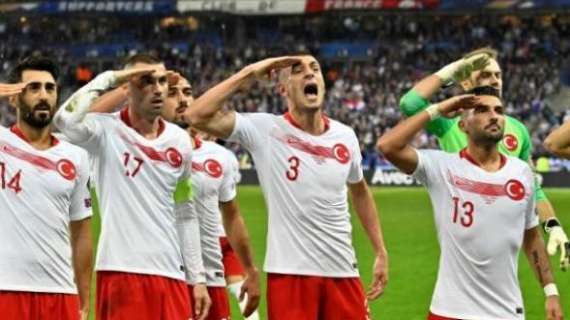 Saluto militare Turchia, l'Uefa scende in campo: aperta un'indagine