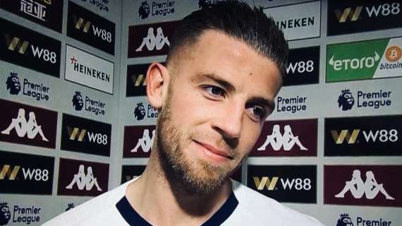 Alderweireld come Lukaku: donazione di tablet per gli ospedali del Belgio