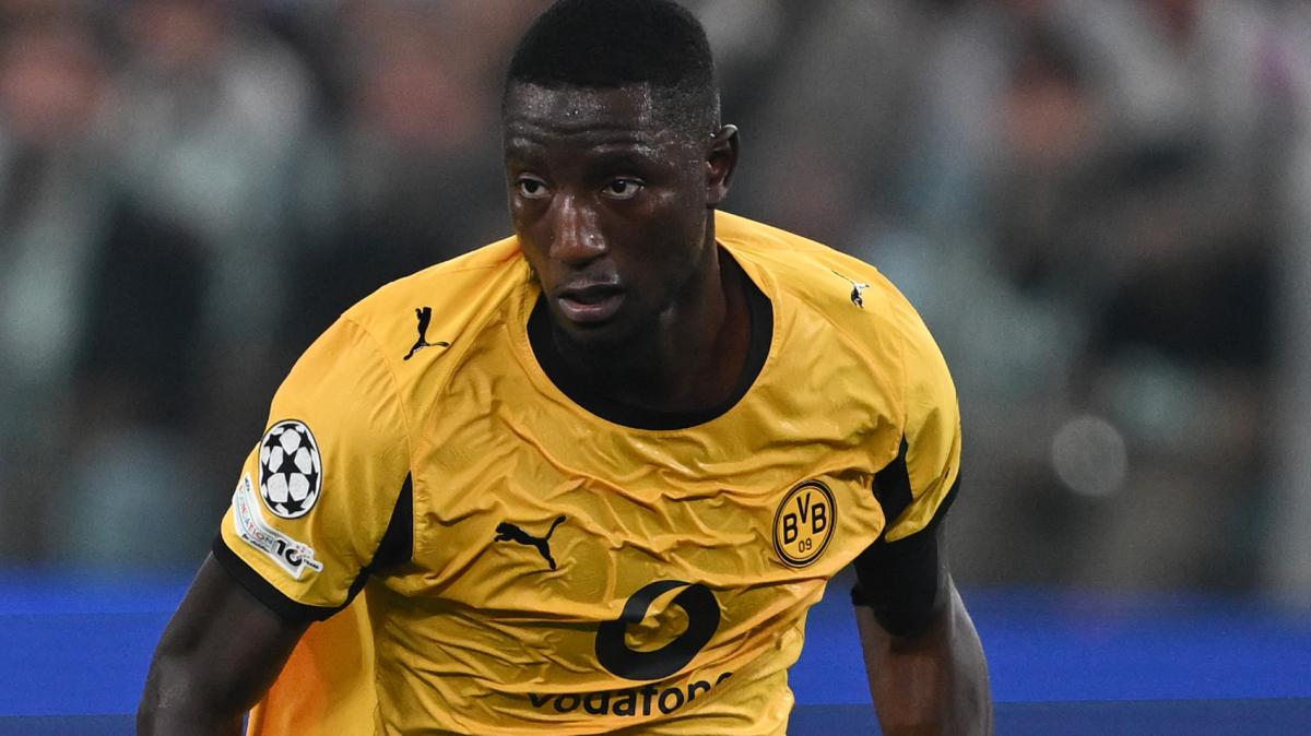 Bundesliga, il Borussia Dortmund si sbarazza del Werder Brema: tris giallonero con Schlotterbeck, Sabitzer e Guirassy