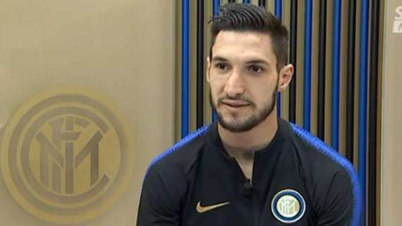 Politano: "Un onore e un orgoglio vestire la maglia dell'Inter. Il numero 16? C'è un motivo"