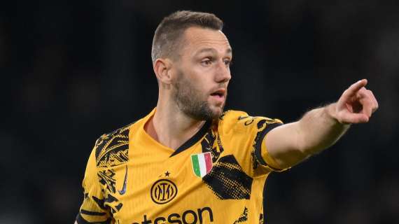 Feyenoord-Inter, le pagelle - De Vrij vendica il Milan, Bastoni è il sollievo di Inzaghi. Dumfries vince il derby