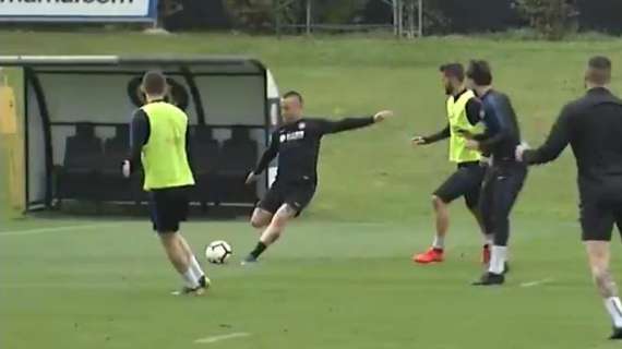 VIDEO - Nainggolan scalda il piede in vista della Juve: tiro a giro rasoterra preciso in allenamento