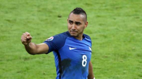 Payet, l'agente lo mette sul mercato: può partire