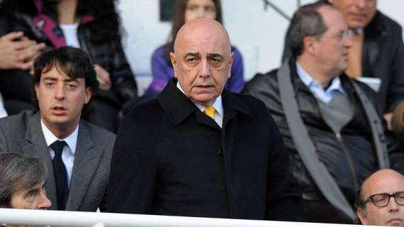 Galliani: "Campionato chiuso, ma quel gol di mano..."