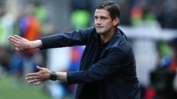 GdS - L'Inter di Chivu al via: il tecnico si è già sentito con alcuni giocatori. Si parte col 3-5-2, ma il modulo può cambiare 