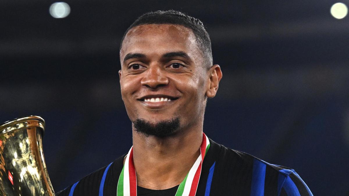 Svizzera, ecco i 26 convocati di Yakin per i Mondiali: Akanji presente