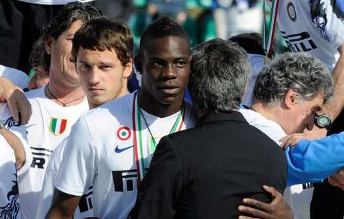 Balotelli boom: "Mou, posso tornare! Problemi all'Inter, ma siamo amici"