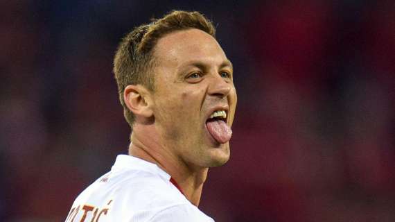 UFFICIALE - Nemanja Matic torna in Serie A: il serbo ha firmato per il Sassuolo
