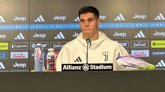 Juventus, Adzic in conferenza: “Il gol? Un sogno. Voglio stare coi piedi per terra e allenarmi bene"