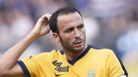 Pazzini ricuce con l'Hellas Verona: resterà in gialloblù