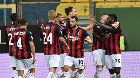 Il Milan prima domina, poi rischia: 3-1 al Parma, espulso Ibrahimovic
