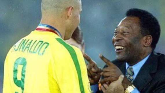 Ronaldo omaggia Pelé: "'O Rey è uno solo ed è lui. Ha ispirato il mio calcio"
