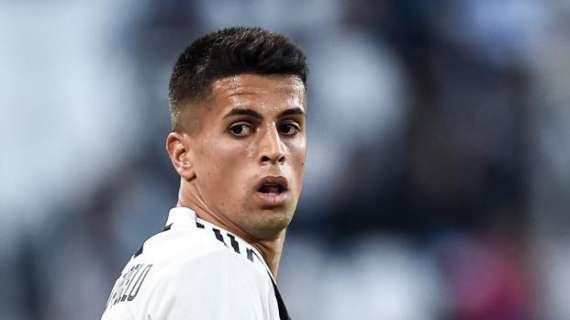 Juve, Cancelo: "Serie A molto competitiva, non mi aspettavo questo dominio"