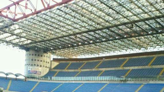 San Siro, biglietteria intasata: in 700 fuori per i primi 30'