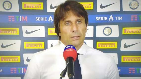 Conte: "Attaccare me porta pubblicità, ma vedere certe cose dà fastidio. Messi? Più facile spostare il Duomo"