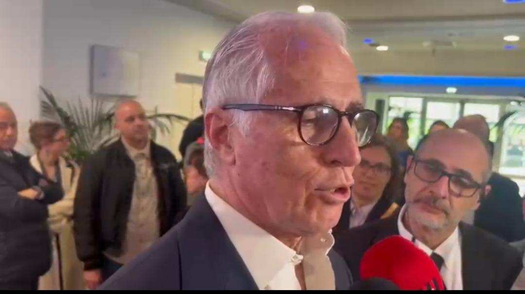 VIDEO - Malagò: "Incontro propositivo con calciatori e allenatori"