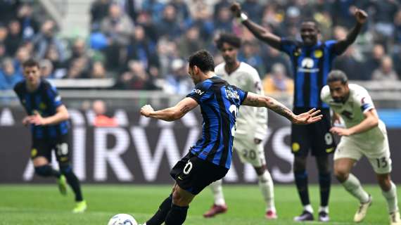 Calhanoglu, Lautaro e Sanchez: l'Inter ha segnato 13 rigori in Serie A. Ma il Milan ha fatto meglio 