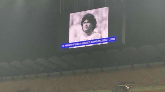 FOTO - Inter-Real, omaggio a Maradona anche sui maxischermi di San Siro prima del match