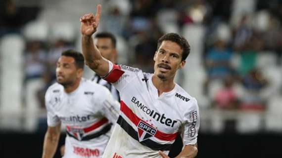 VIDEO - Sao Paulo, Hernanes aggiunge un'altra specialità al proprio repertorio: il gol di... petto