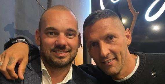 Snejider compie 38 anni, la dedica speciale di Materazzi: "Tanti auguri amico mio"