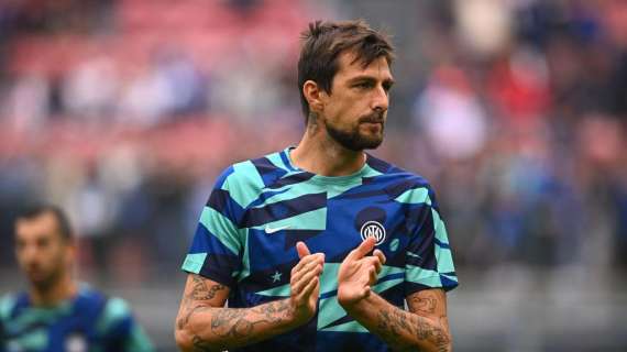 Acerbi a DAZN: "Quando sono arrivato c'era un'aria un po' così. Ora stiamo migliorando"