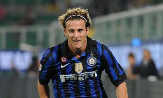 Diego Forlan brucia le tappe. Ieri scattava rapido... verso Siena?