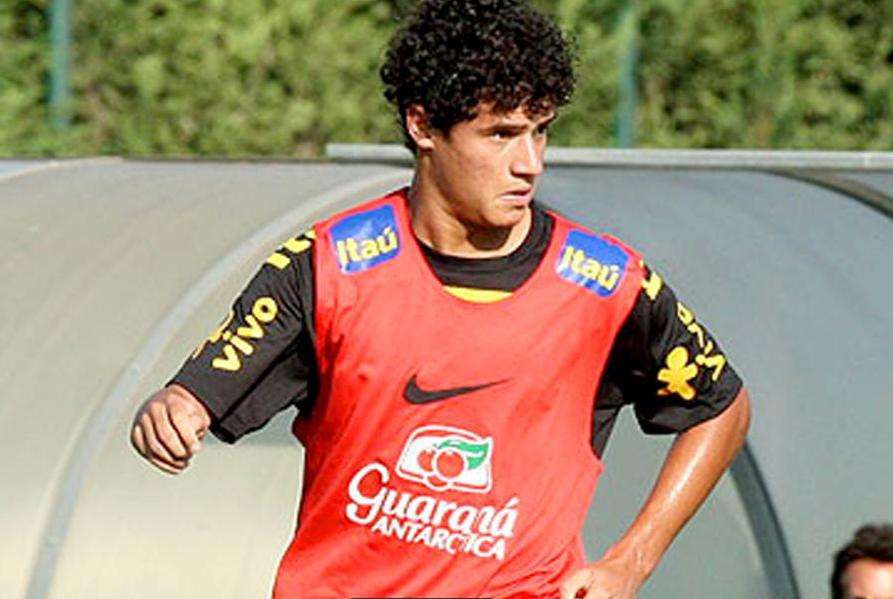 Coutinho nell'allenamento con la Sele&ccedil;ao