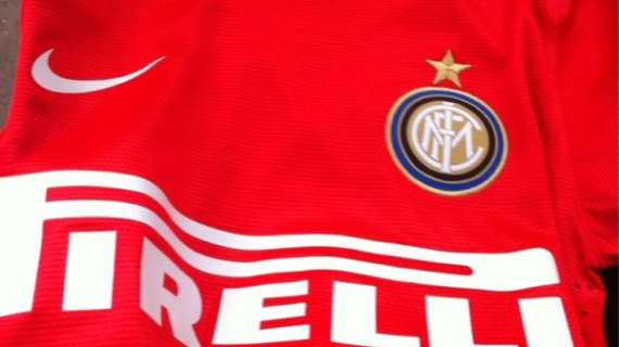 Il rosso sulla seconda maglia, parlano i tifosi