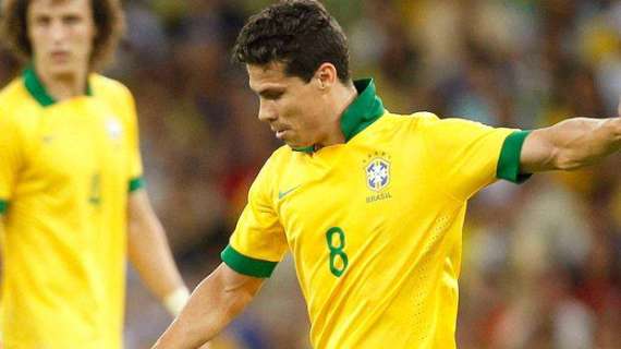 Il Brasile sfida la Serbia: chance dal 1' per Hernanes?