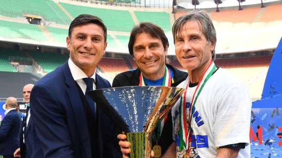 Zanetti, gioia condivisa con Conte e Oriali: "Noi sappiamo quanto è stato difficile arrivare ad avere il trofeo in mano"