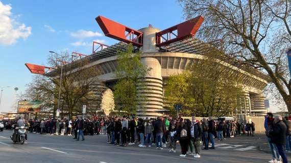 Corsera - Domenica 15 maggio sciopero dei vigili urbani a Milano: a rischio Stramilano e Milan-Atalanta?